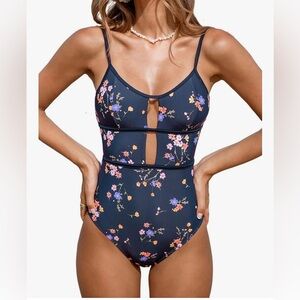 CUPSHE Women's One Piece Swimsuit Scoop Neck Adjustable Straps Cutout Back B38